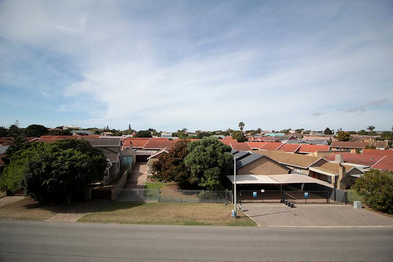 2 Bedroom Property for Sale in Hartenbos Heuwels Western Cape